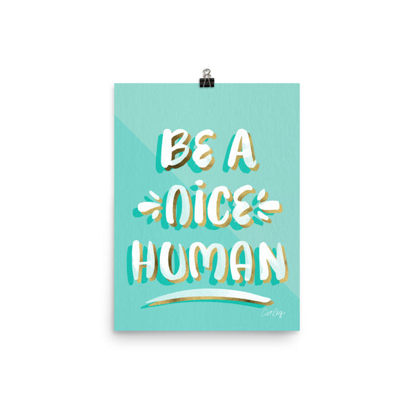 Be A Nice Woman - Mint